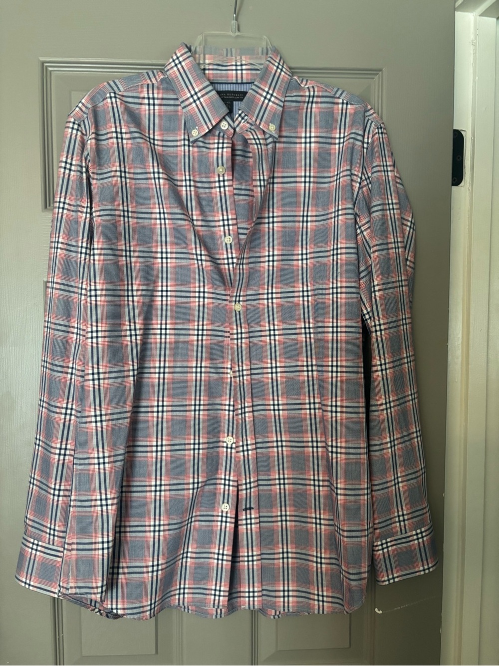 Banana Republic Non Iron Tailored Fit Plaid Button-Down